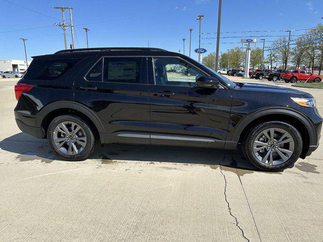 new 2024 Ford Explorer car, priced at $44,122