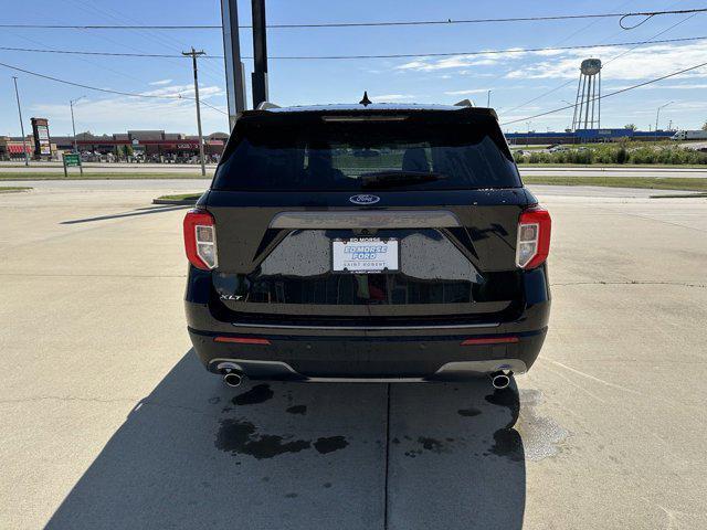 new 2024 Ford Explorer car, priced at $44,122