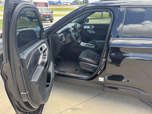 used 2023 Ford Explorer car, priced at $46,999