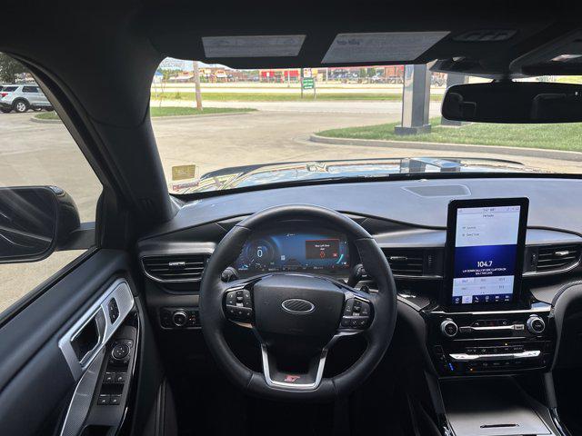 used 2023 Ford Explorer car, priced at $46,999