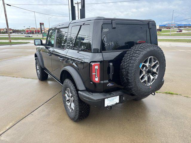new 2025 Ford Bronco car, priced at $62,161