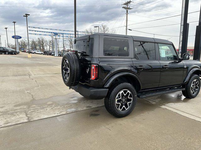 new 2024 Ford Bronco car, priced at $55,299