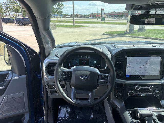 new 2025 Ford F-150 car, priced at $61,711