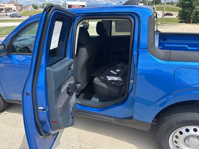 new 2025 Ford Maverick car, priced at $29,222