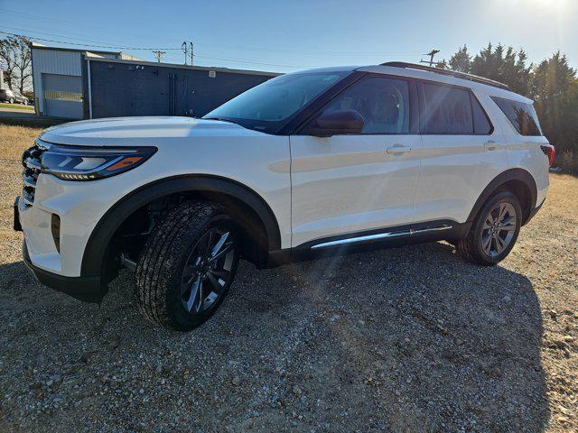 new 2025 Ford Explorer car, priced at $48,397