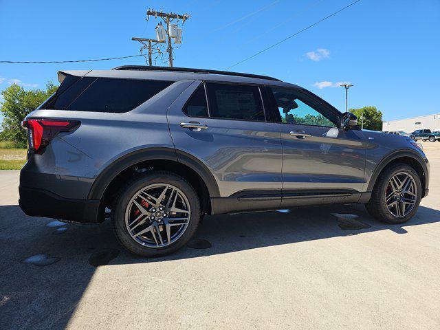 new 2025 Ford Explorer car, priced at $48,958