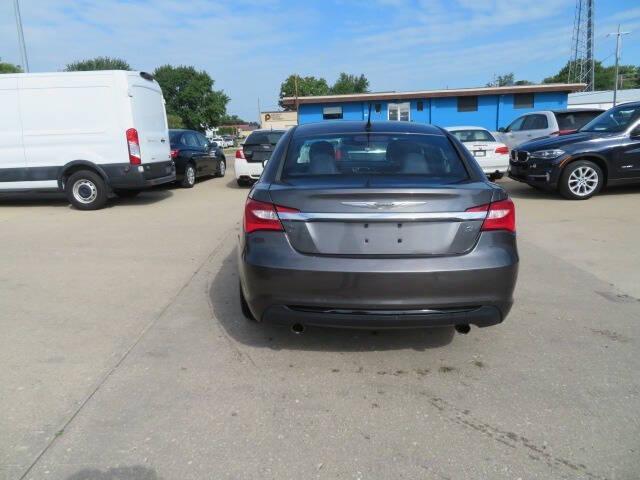 used 2014 Chrysler 200 car, priced at $6,900