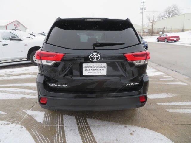 used 2018 Toyota Highlander car, priced at $23,900