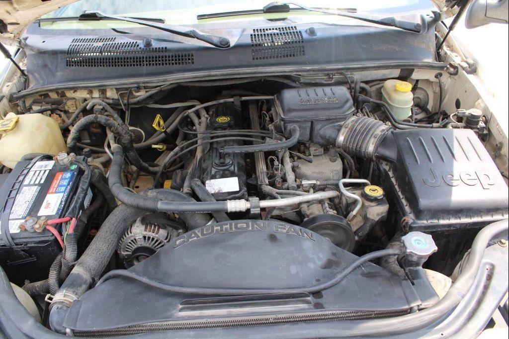 used 2004 Jeep Grand Cherokee car, priced at $1,900