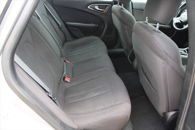 used 2015 Chrysler 200 car, priced at $4,999