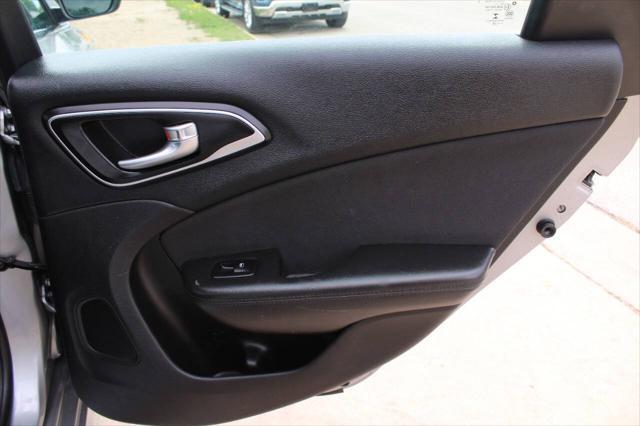 used 2015 Chrysler 200 car, priced at $4,999