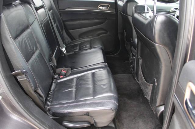 used 2015 Jeep Grand Cherokee car, priced at $11,900