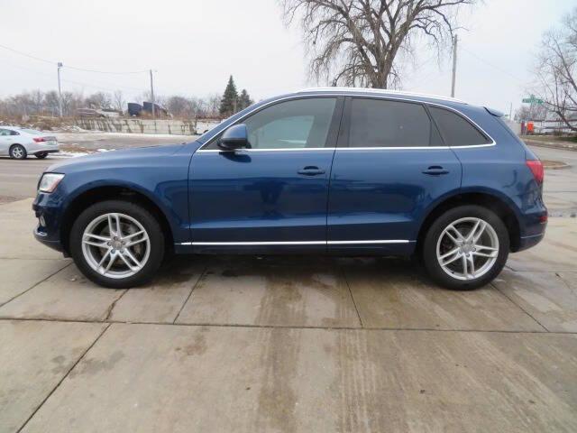 used 2014 Audi Q5 car, priced at $9,700