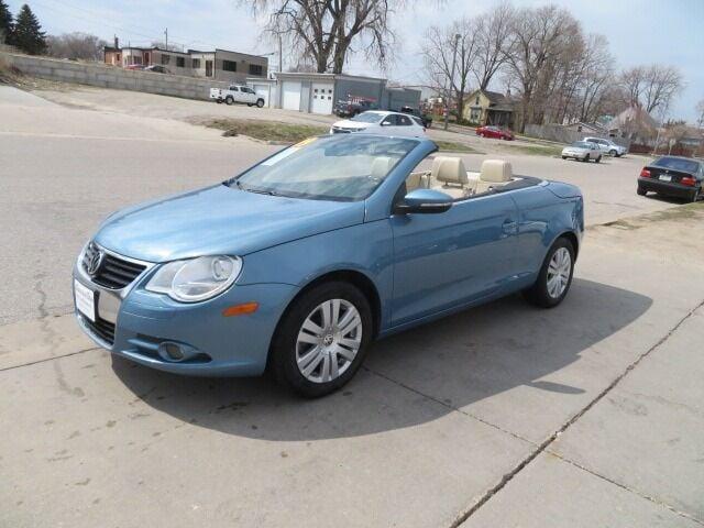 used 2009 Volkswagen Eos car, priced at $5,999