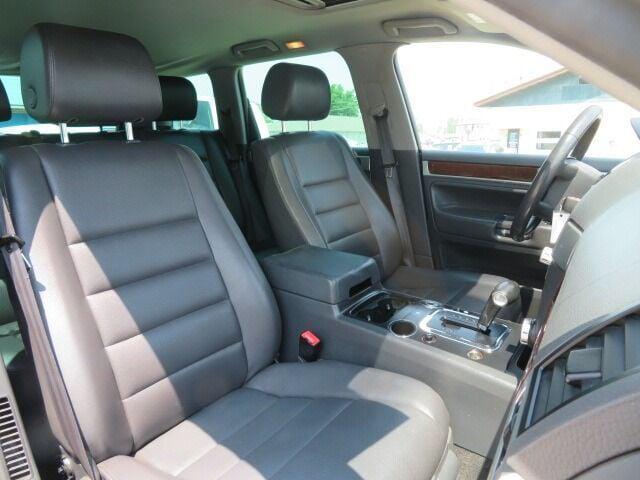 used 2010 Volkswagen Touareg car, priced at $3,900