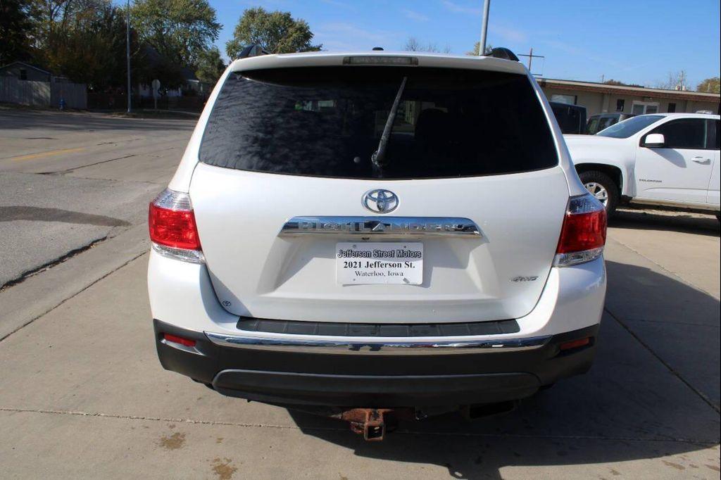 used 2011 Toyota Highlander car, priced at $7,650