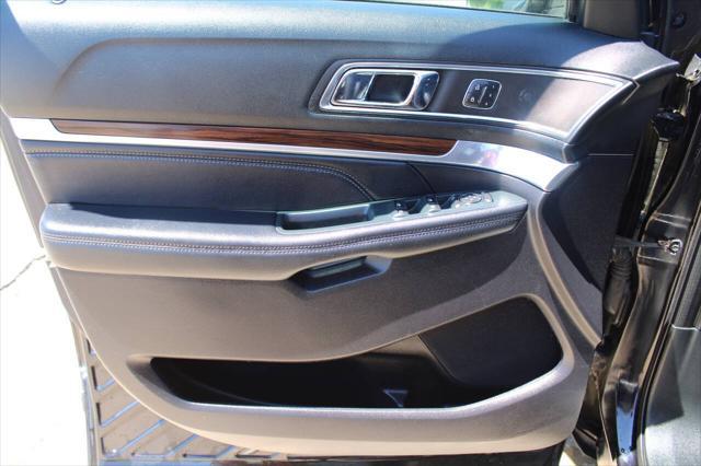 used 2019 Ford Explorer car, priced at $18,900