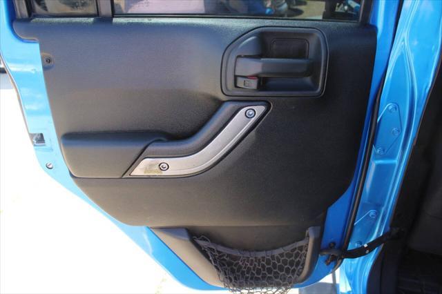 used 2015 Jeep Wrangler Unlimited car, priced at $11,900