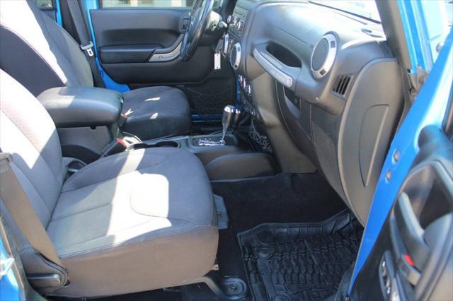 used 2015 Jeep Wrangler Unlimited car, priced at $11,900