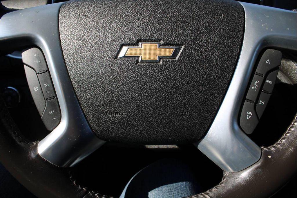 used 2015 Chevrolet Traverse car, priced at $9,900