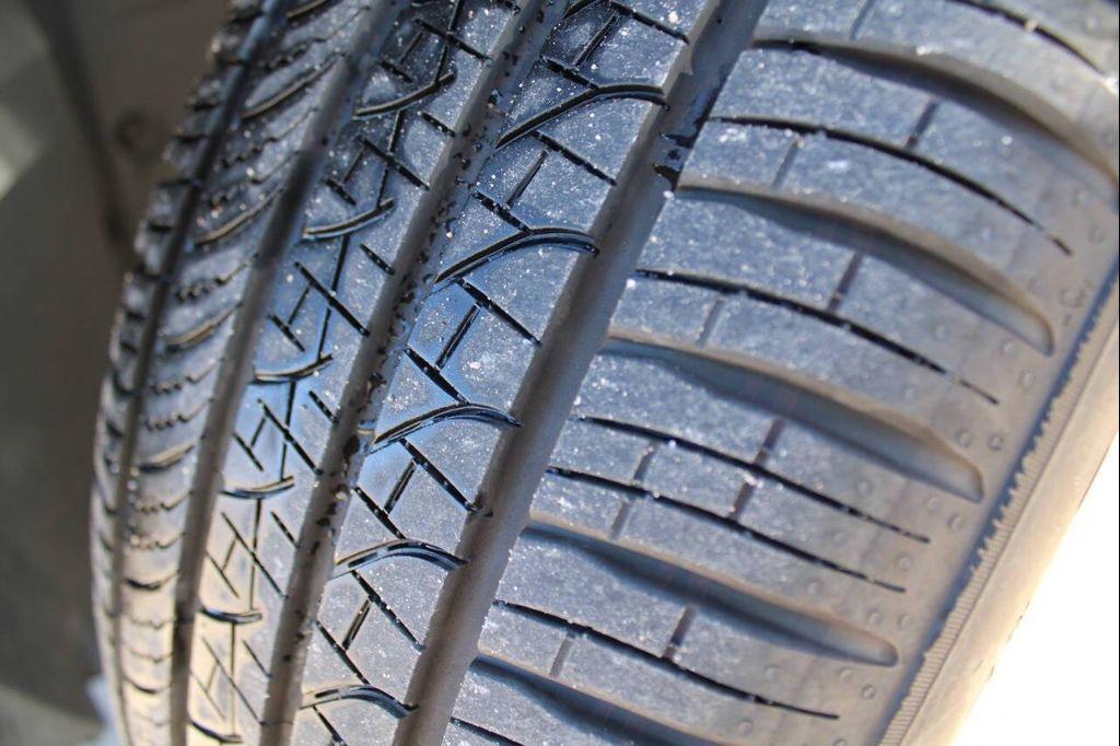 used 2015 Chevrolet Traverse car, priced at $9,900