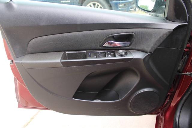 used 2016 Chevrolet Cruze Limited car, priced at $4,700
