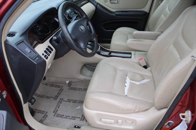 used 2003 Toyota Highlander car, priced at $2,999