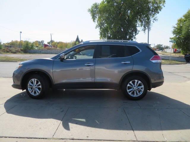 used 2015 Nissan Rogue car, priced at $8,900