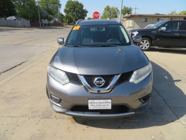 used 2015 Nissan Rogue car, priced at $8,900