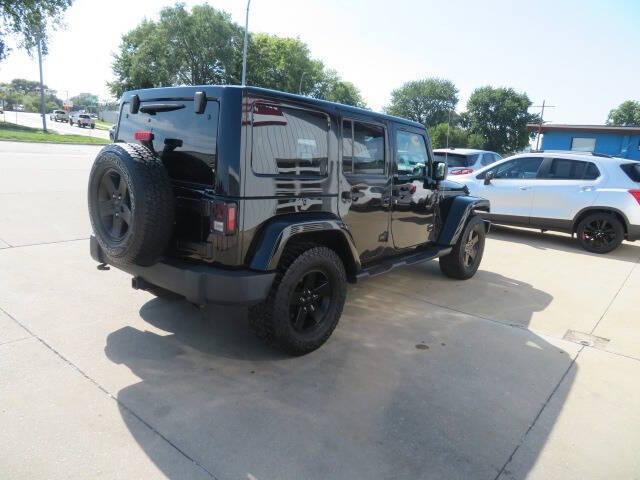 used 2015 Jeep Wrangler Unlimited car, priced at $12,950