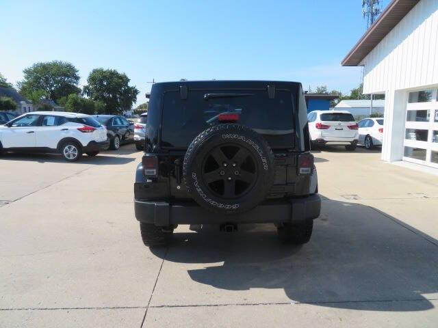 used 2015 Jeep Wrangler Unlimited car, priced at $12,950