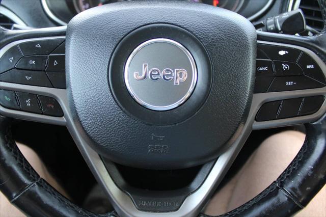 used 2020 Jeep Cherokee car, priced at $11,900