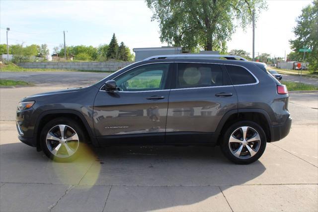 used 2020 Jeep Cherokee car, priced at $11,900
