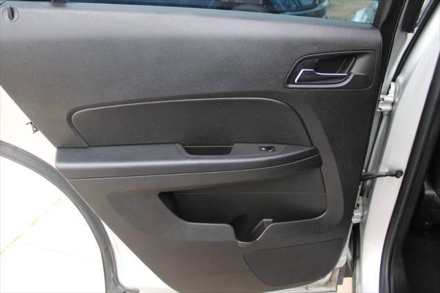 used 2015 Chevrolet Equinox car, priced at $6,700