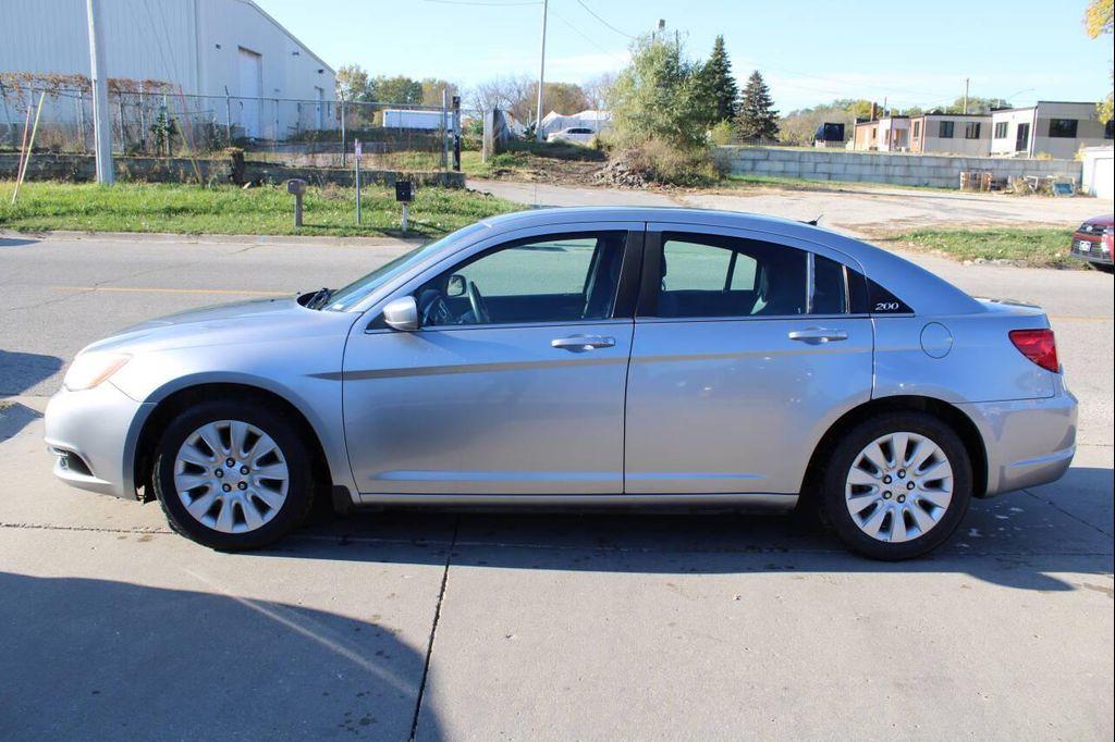 used 2013 Chrysler 200 car, priced at $5,999