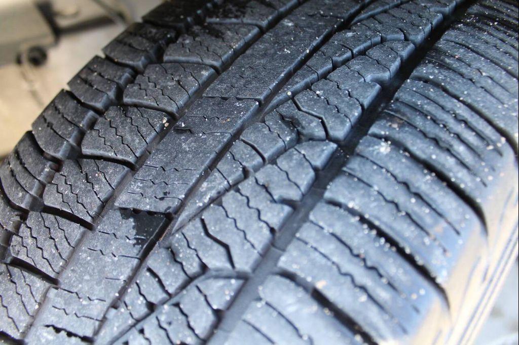 used 2013 Chrysler 200 car, priced at $5,999