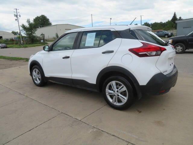 used 2020 Nissan Kicks car, priced at $10,900