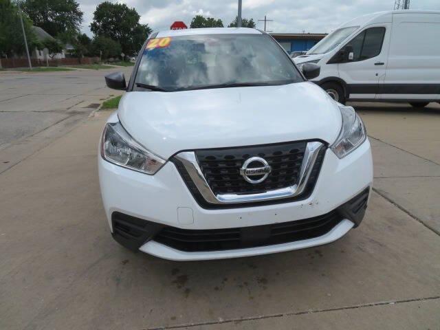 used 2020 Nissan Kicks car, priced at $10,900