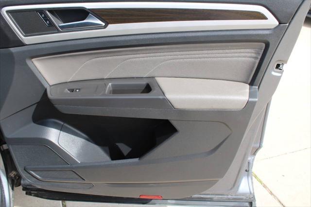 used 2023 Volkswagen Atlas car, priced at $21,500