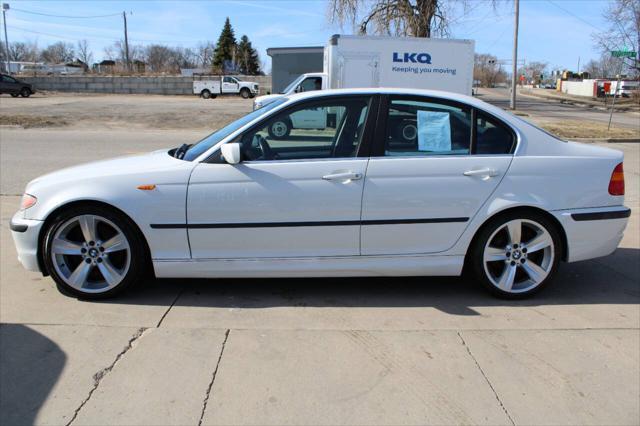 used 2002 BMW 330 car, priced at $1,900