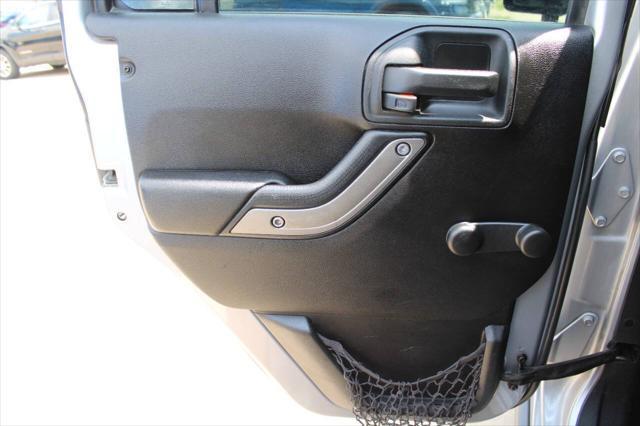 used 2015 Jeep Wrangler Unlimited car, priced at $12,700