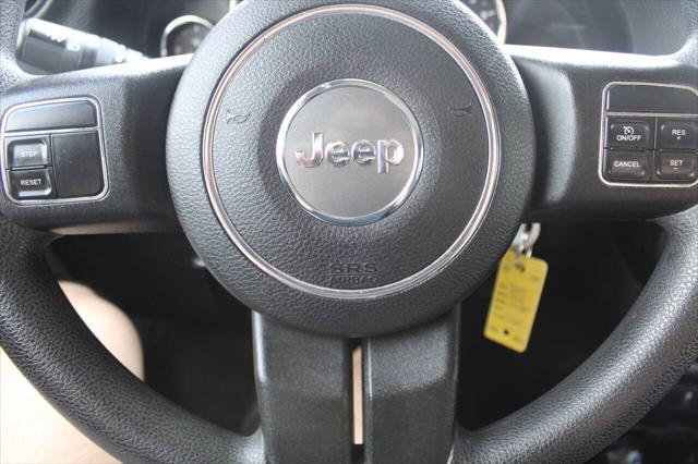 used 2015 Jeep Wrangler Unlimited car, priced at $12,700