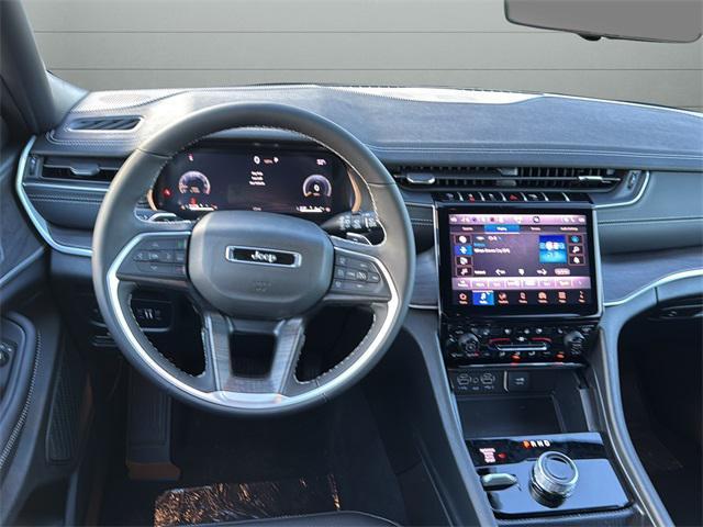 new 2025 Jeep Grand Cherokee car, priced at $51,325