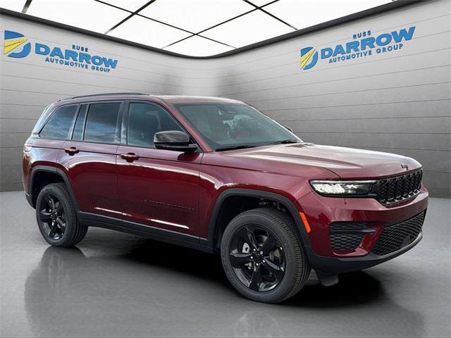 new 2025 Jeep Grand Cherokee car, priced at $45,687