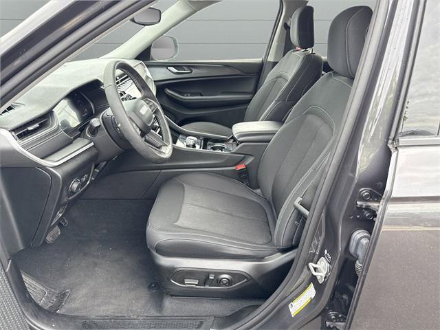 used 2023 Jeep Grand Cherokee car, priced at $30,200