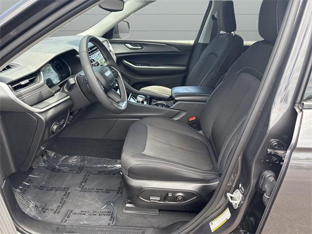 used 2023 Jeep Grand Cherokee car, priced at $30,200