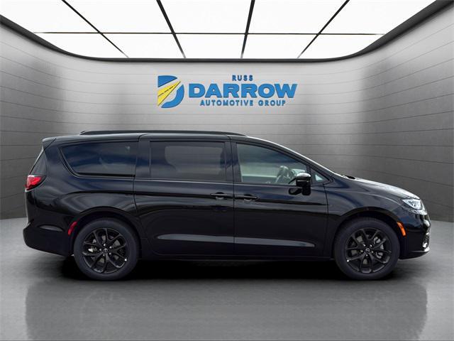 new 2026 Chrysler Pacifica car, priced at $56,655