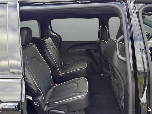 new 2026 Chrysler Pacifica car, priced at $56,655