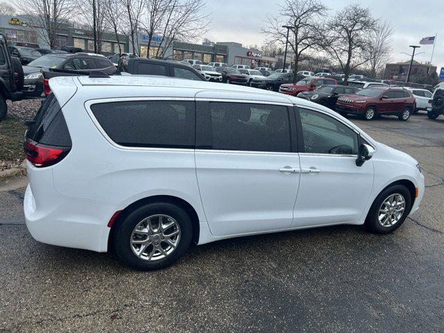 used 2023 Chrysler Pacifica car, priced at $28,999