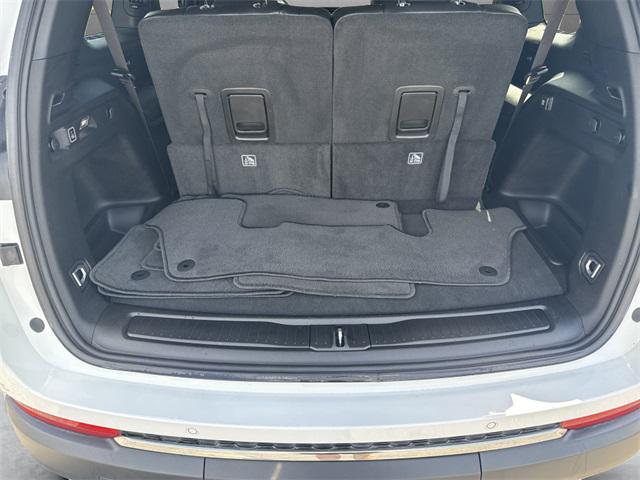 used 2024 Jeep Grand Cherokee L car, priced at $38,700